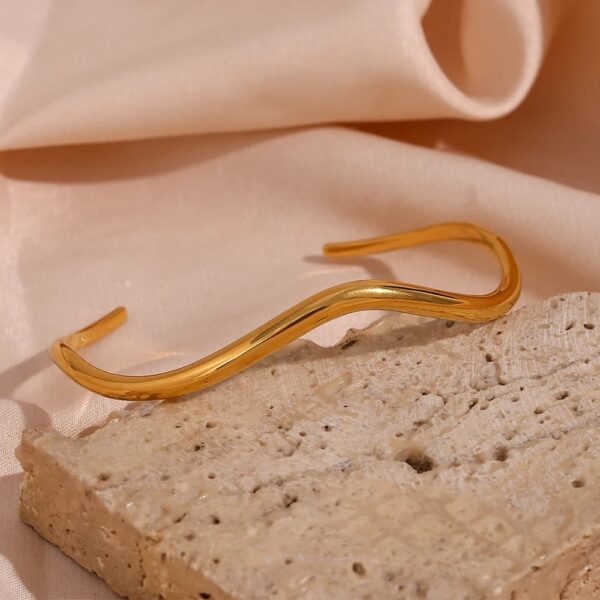 Waterproof Wave Shape Cuff Bracelet
