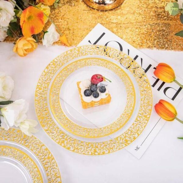 96pcs Gold Plastic Plates