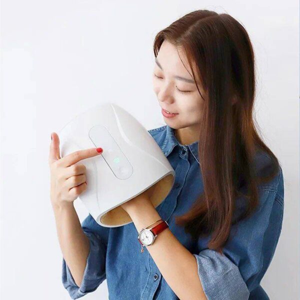 Wireless Hand Massager with Heat & Air Pressure for Stress Relief - Image 4